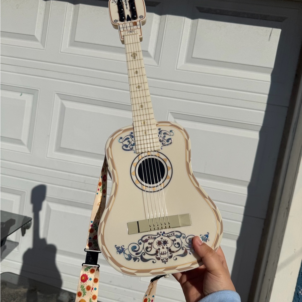 Disney Miguel Coco Guitar Popcorn bucket